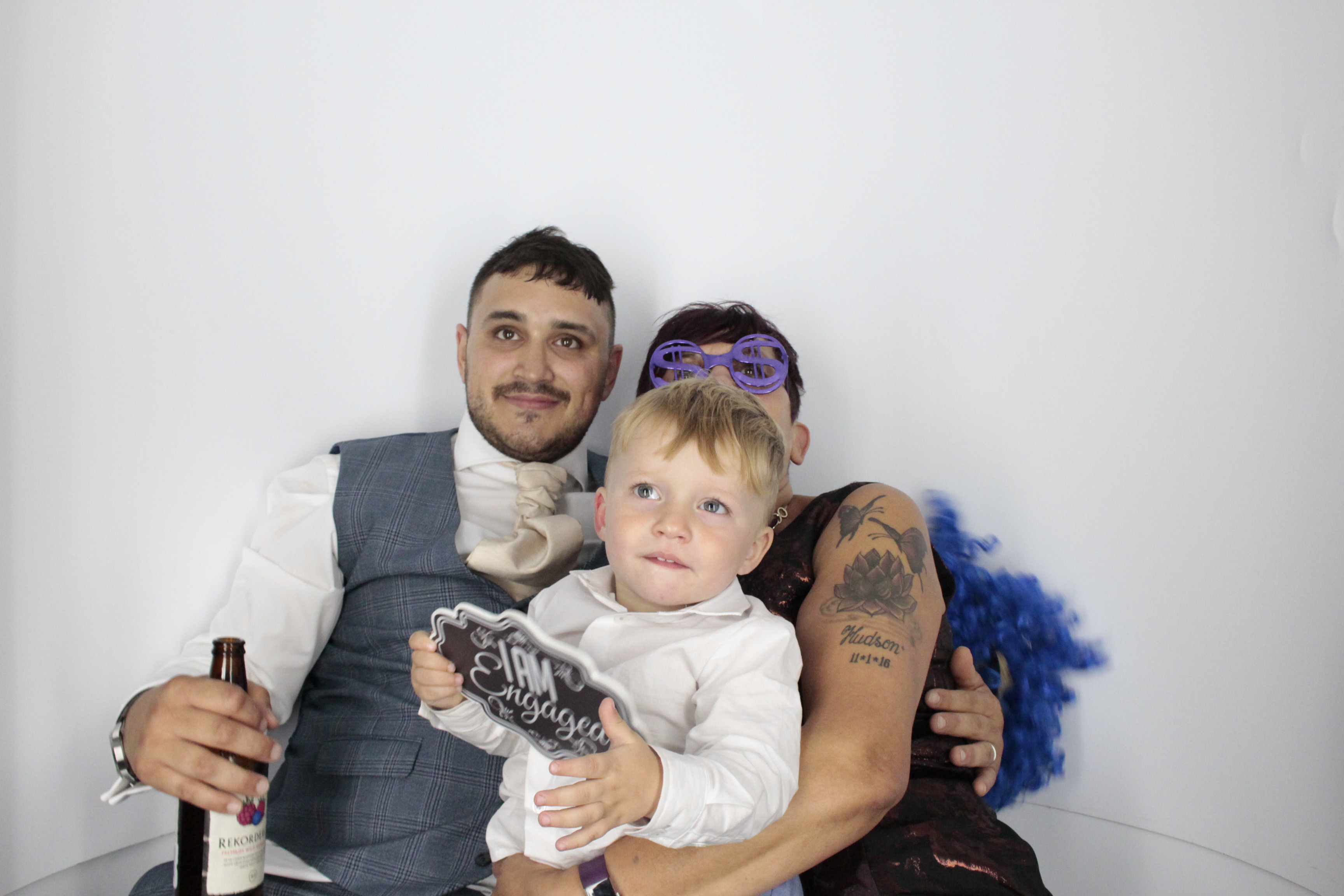 Emma & Karl's Wedding | View more photos from the event at gallery.myphotoboothexperience.co.uk/u/MyPhotoBoothExperienceLtd/Emma-Karls-Wedding